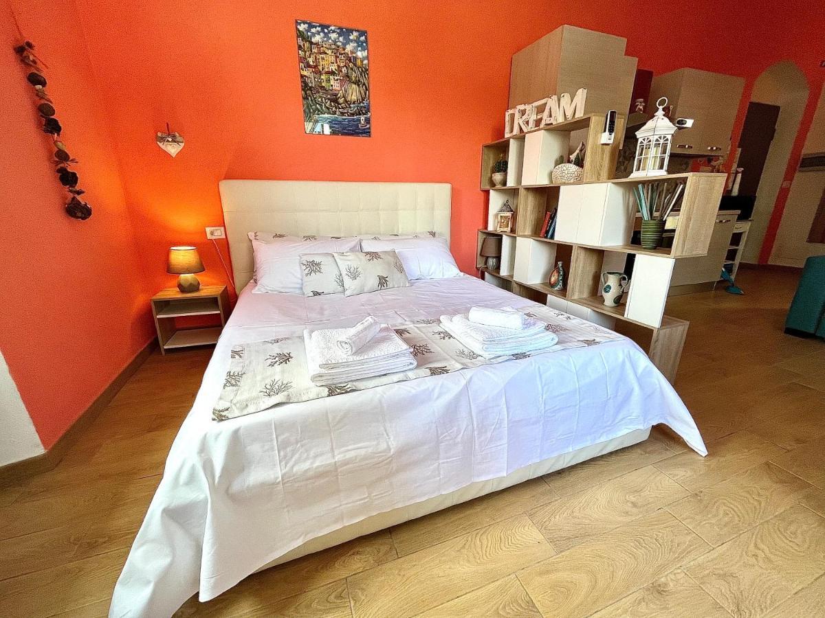 Ca Del Vins - Studio Flat In La Spezia Exteriör bild