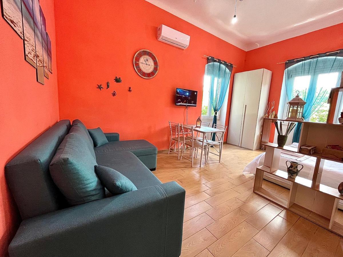 Ca Del Vins - Studio Flat In La Spezia Exteriör bild