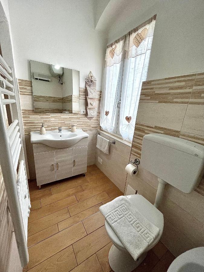 Ca Del Vins - Studio Flat In La Spezia Exteriör bild