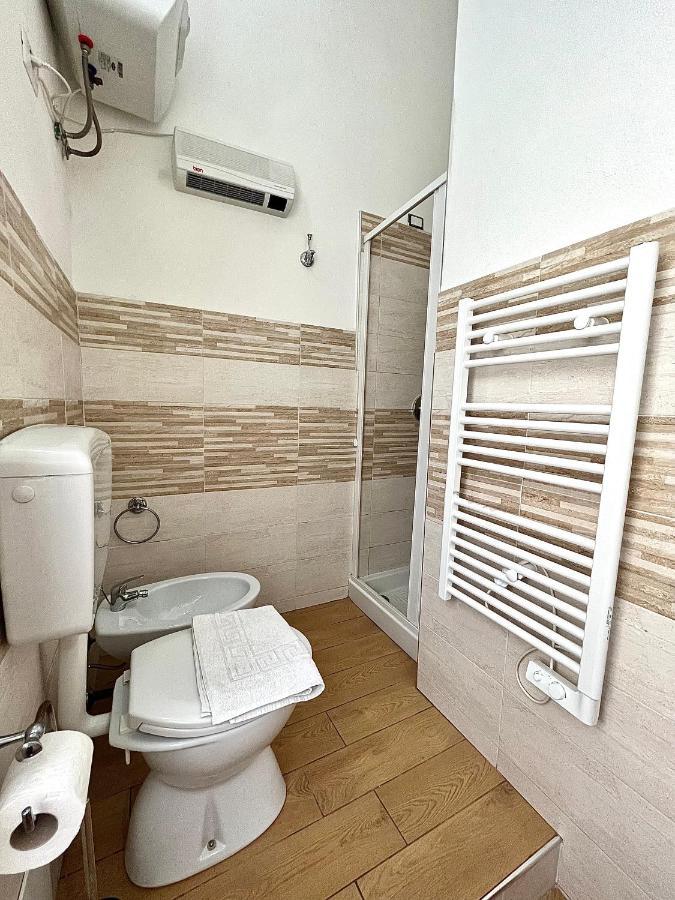 Ca Del Vins - Studio Flat In La Spezia Exteriör bild